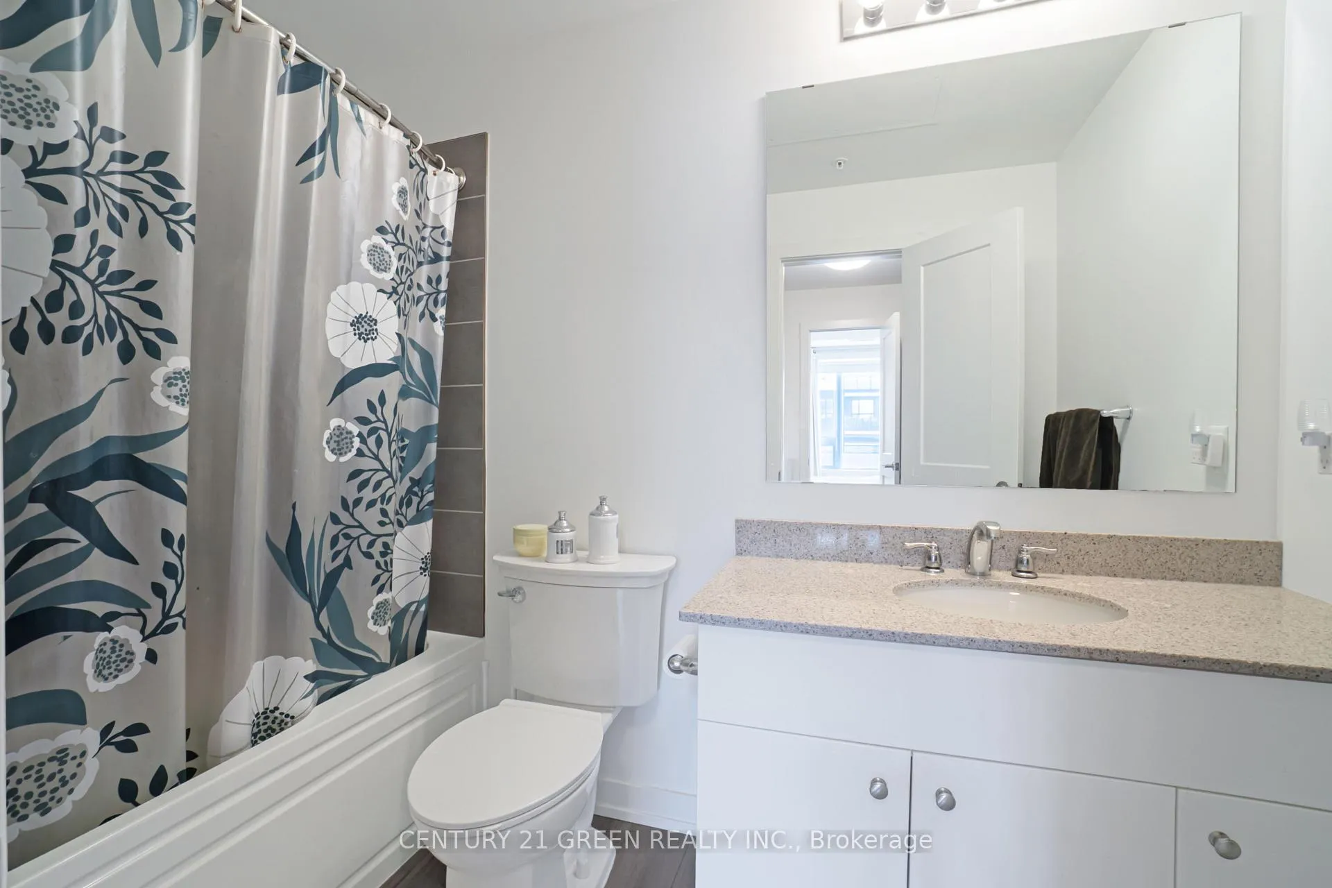 Photo 17 of Unit 407, 255 Northfield Drive E, Waterloo — HOMEH