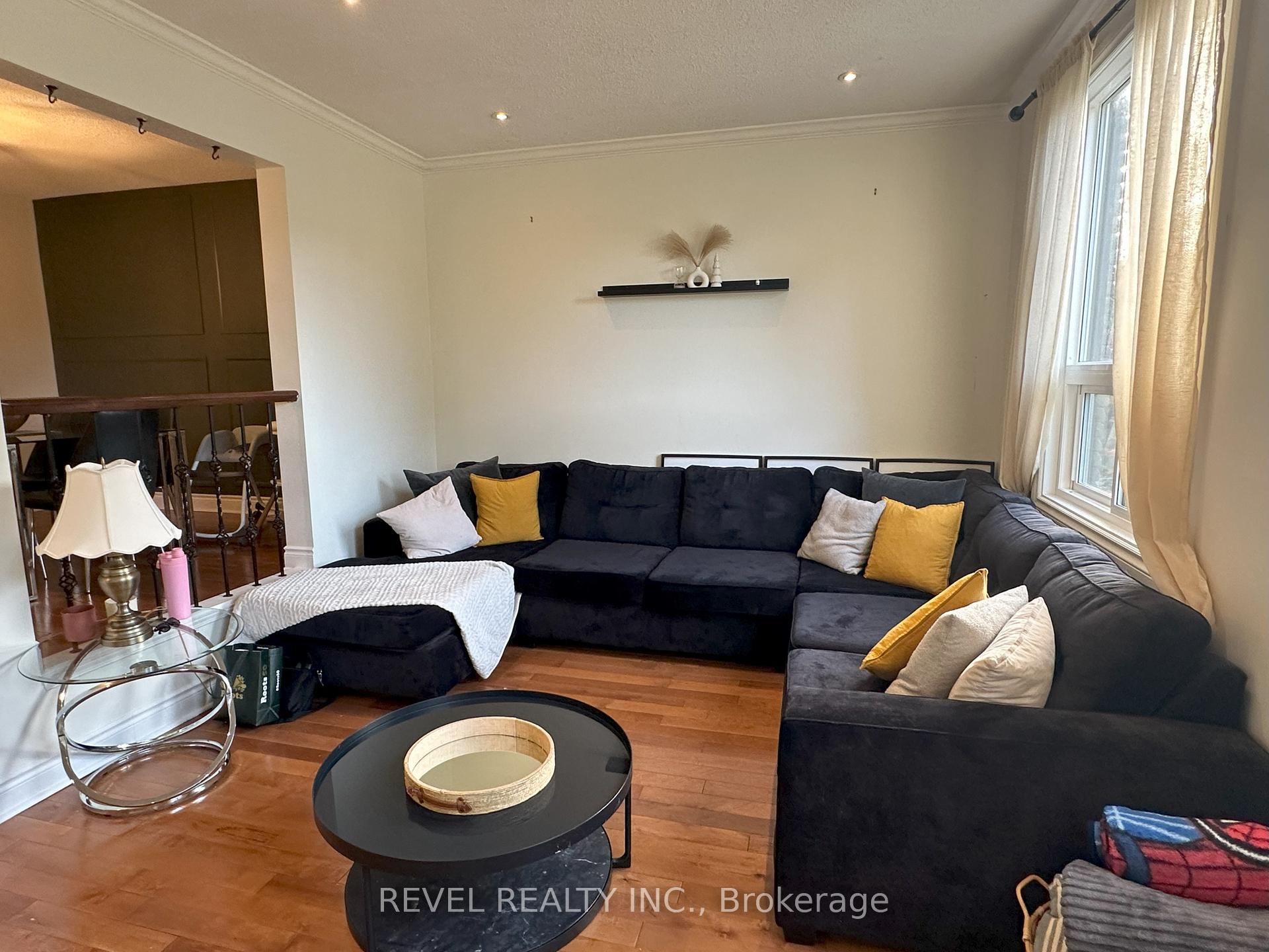 Photo 15 of Unit 80, 1115 Paramount Drive, Hamilton, Stoney Creek — HOMEH