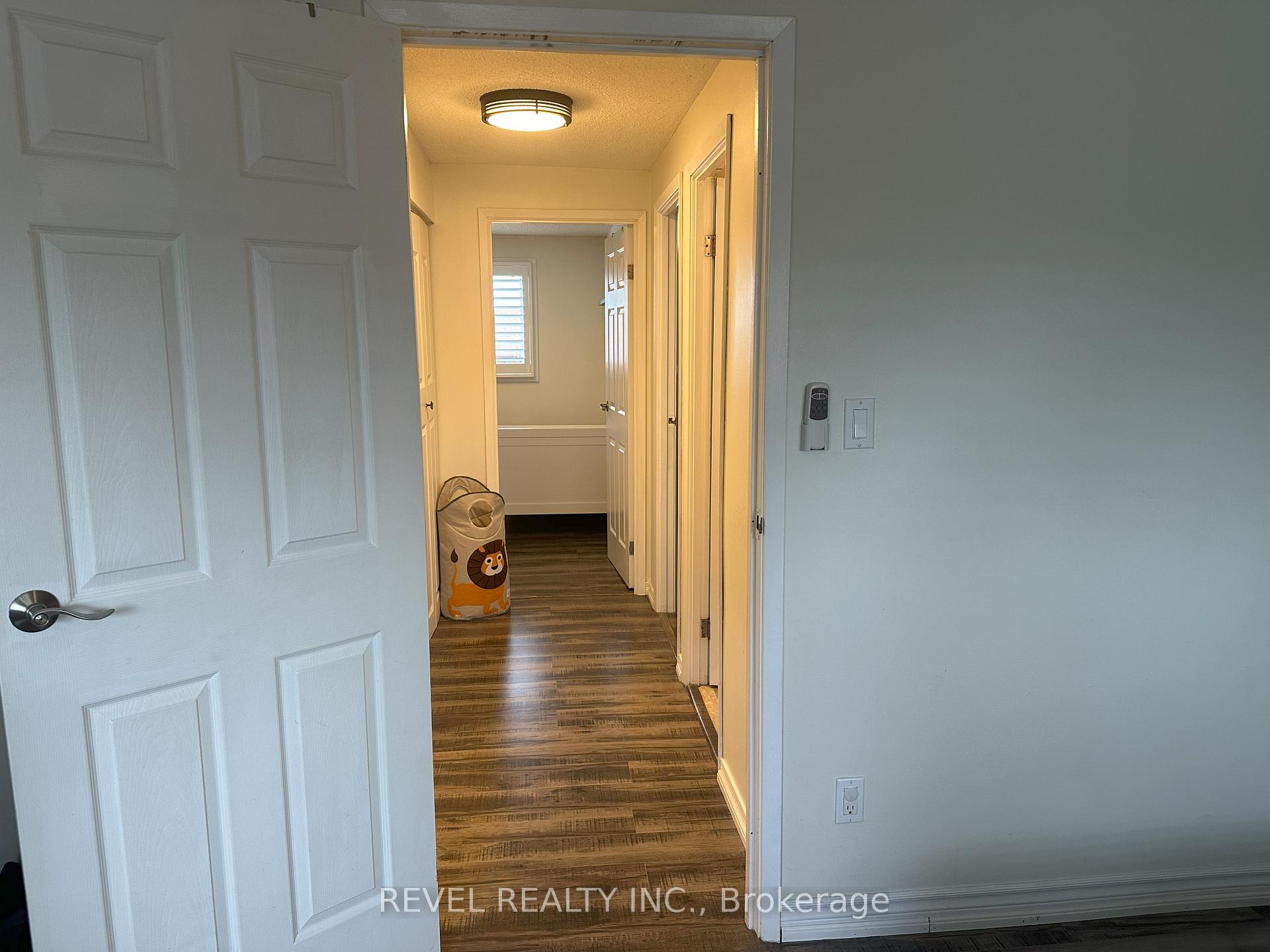 Photo 32 of Unit 80, 1115 Paramount Drive, Hamilton, Stoney Creek — HOMEH