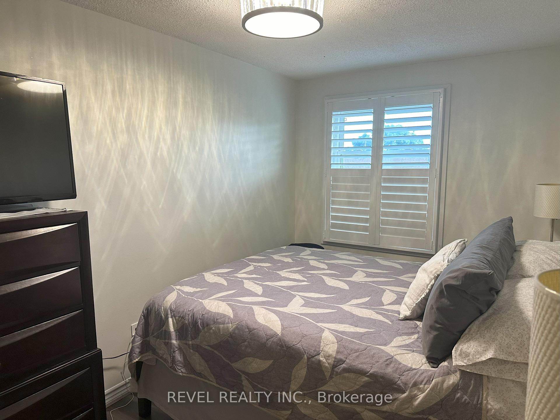 Photo 36 of Unit 80, 1115 Paramount Drive, Hamilton, Stoney Creek — HOMEH