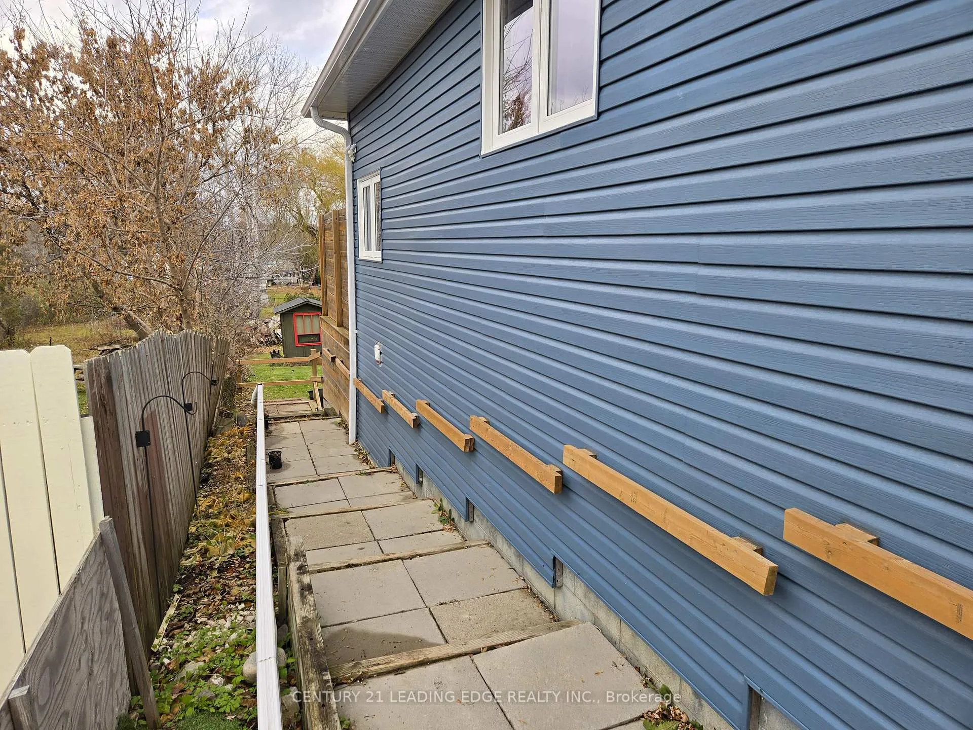 Photo 4 of Unit BSMT, 276 Walter Drive, Georgina, Keswick South — HOMEH