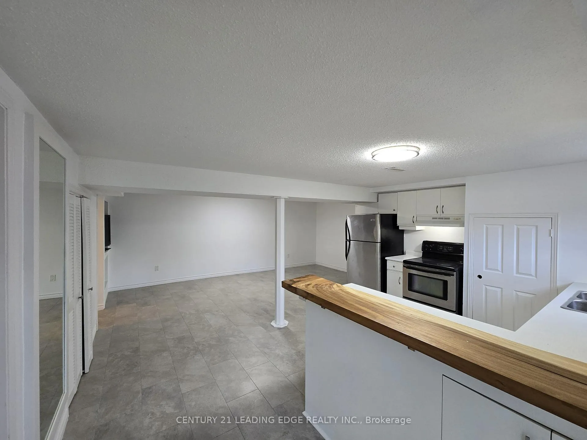 Photo 5 of Unit BSMT, 276 Walter Drive, Georgina, Keswick South — HOMEH