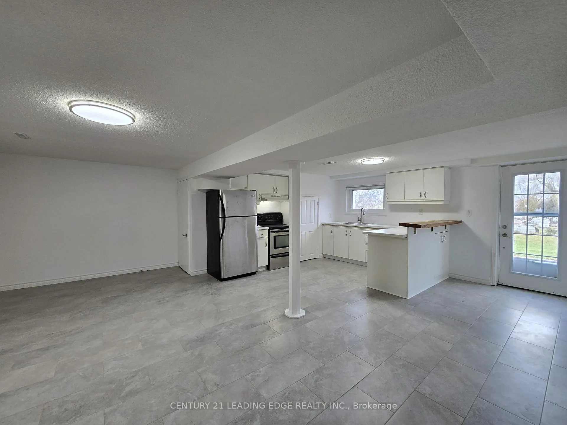 Photo 7 of Unit BSMT, 276 Walter Drive, Georgina, Keswick South — HOMEH