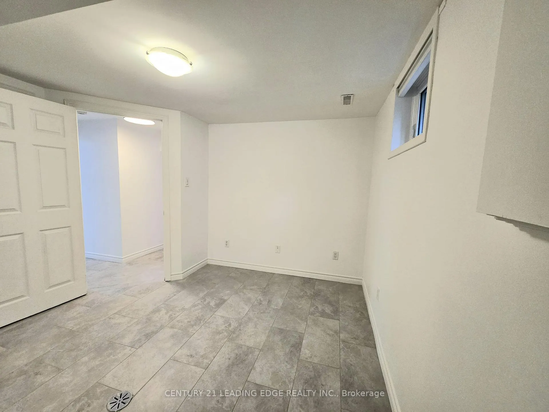 Photo 11 of Unit BSMT, 276 Walter Drive, Georgina, Keswick South — HOMEH