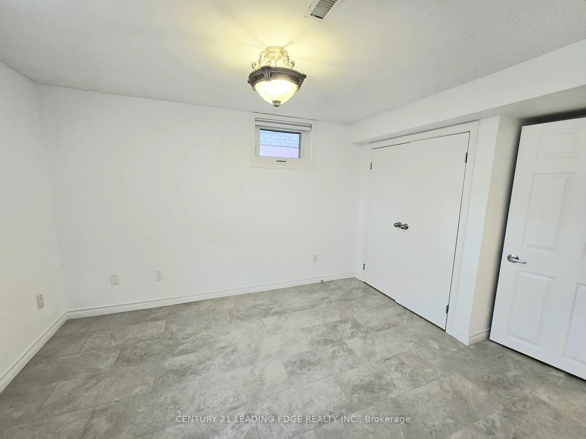 Photo 12 of Unit BSMT, 276 Walter Drive, Georgina, Keswick South — HOMEH