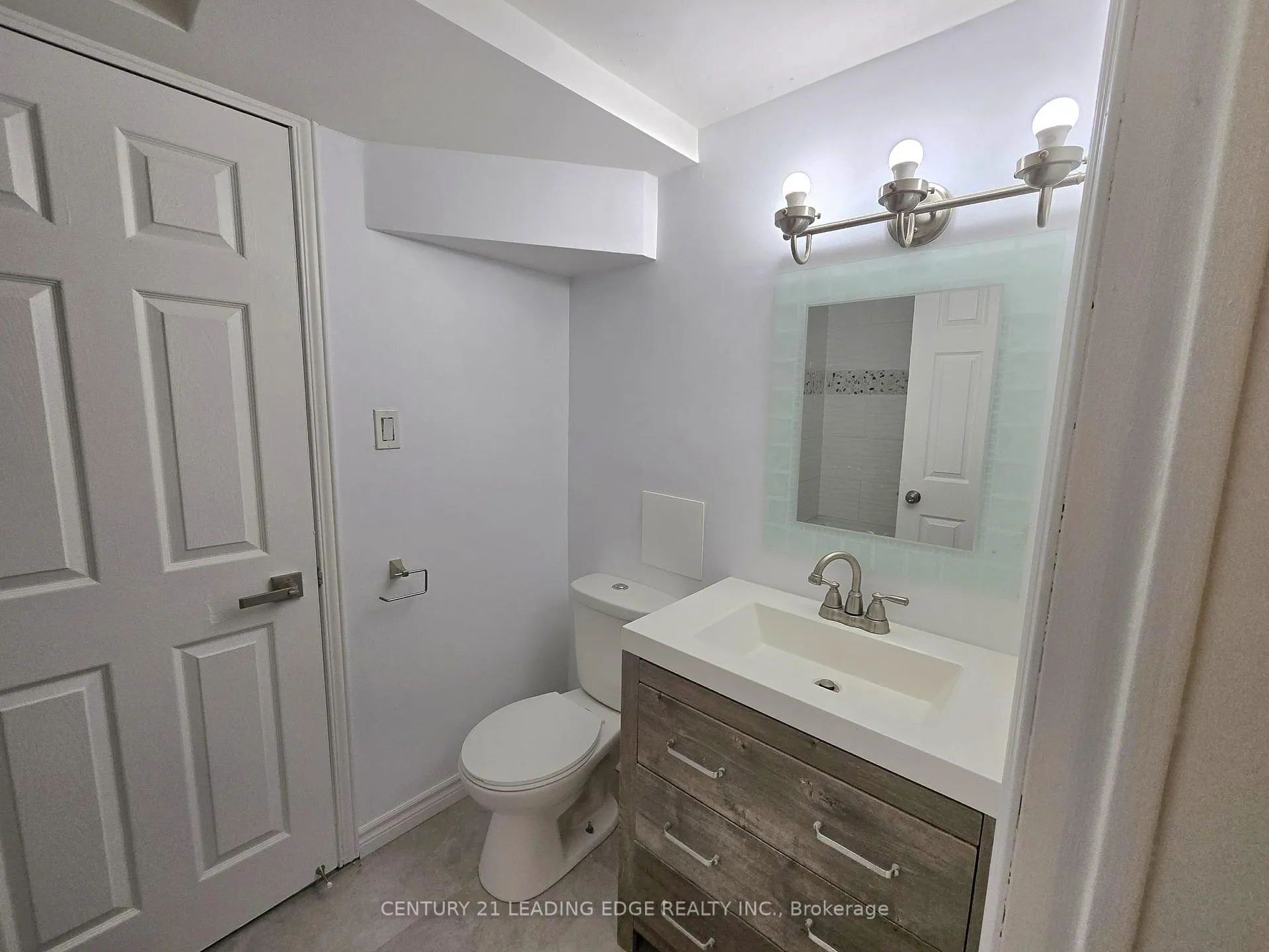Photo 14 of Unit BSMT, 276 Walter Drive, Georgina, Keswick South — HOMEH