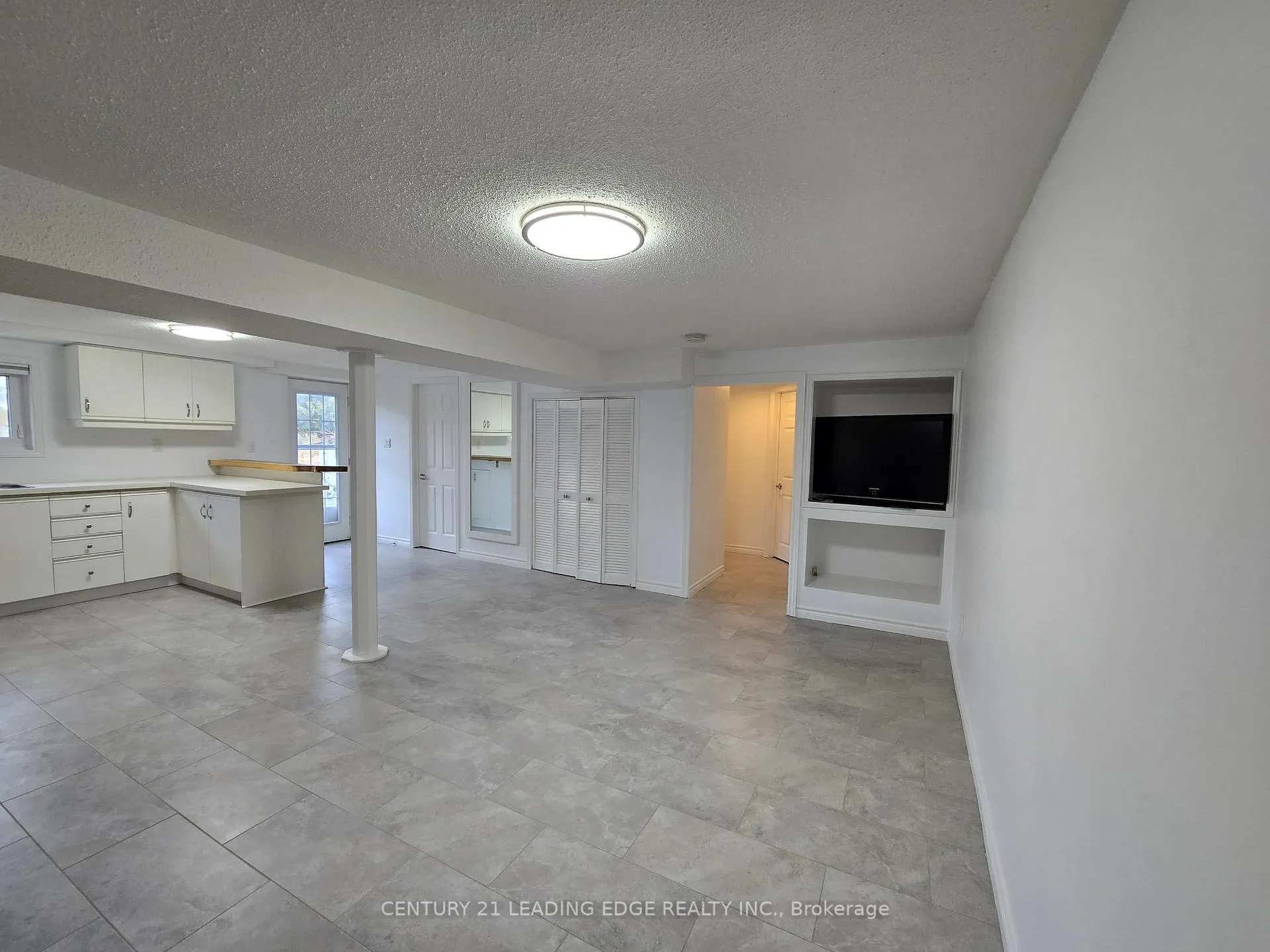 Photo 15 of Unit BSMT, 276 Walter Drive, Georgina, Keswick South — HOMEH