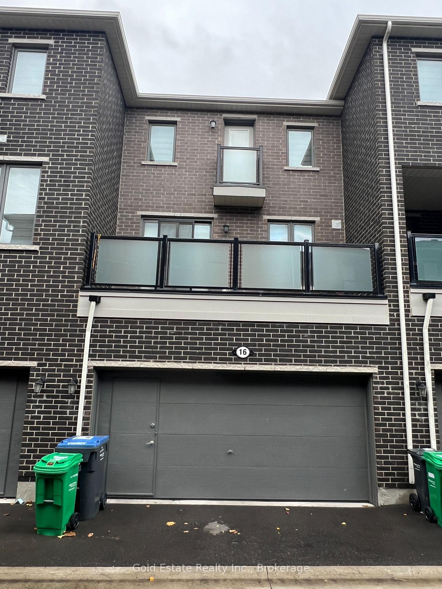 Photo 2 of 16 Summer Wind Lane, Brampton, Northwest Brampton — HOMEH