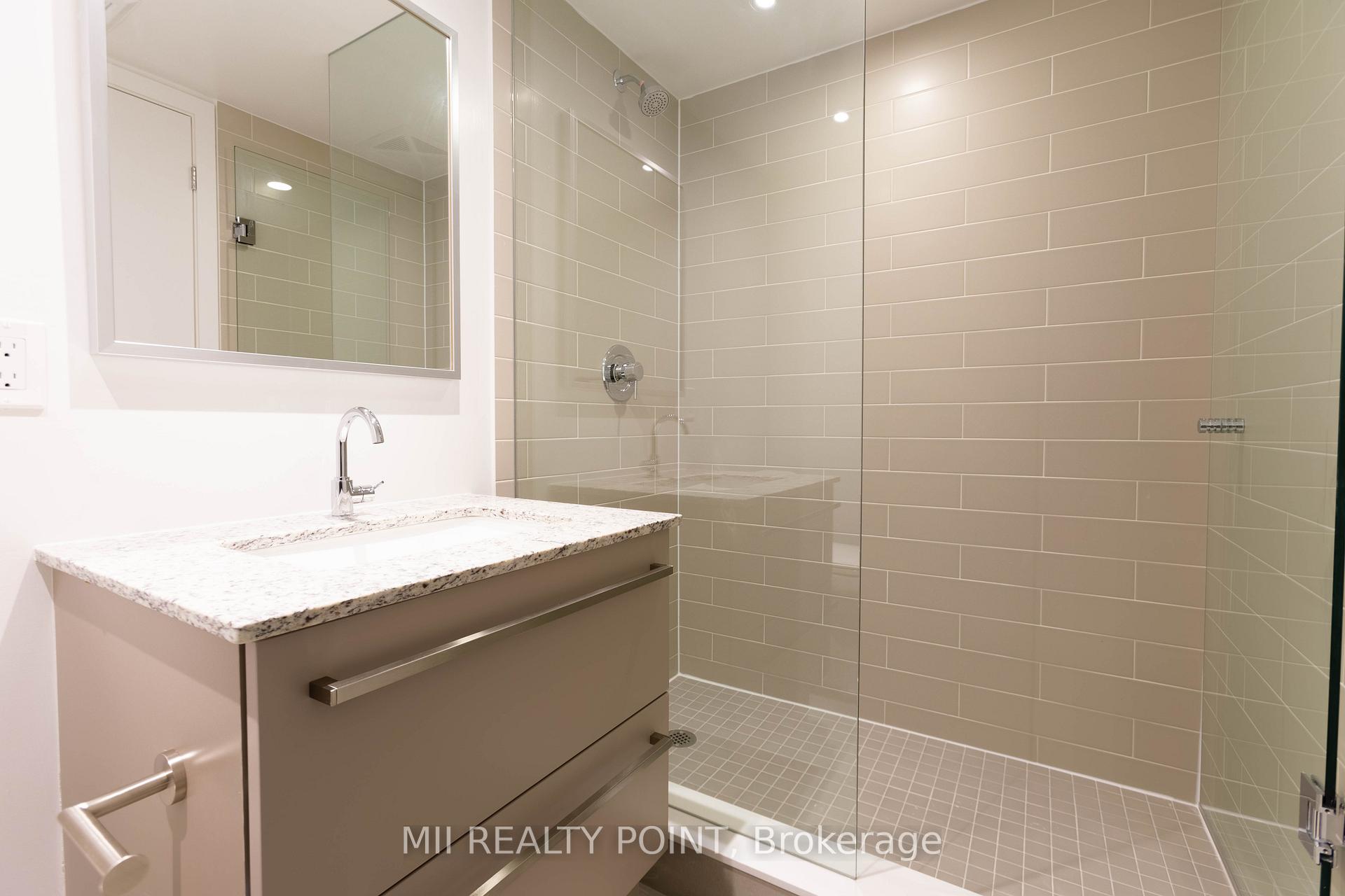 Photo 8 of Unit 902, 120 Varna Drive, Toronto, Englemount-Lawrence — HOMEH