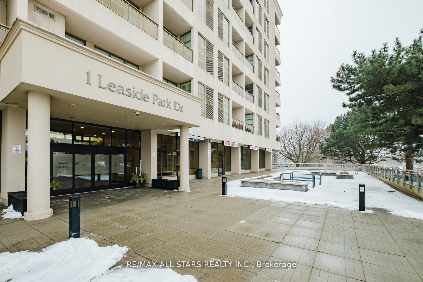Photo 1 of Unit 303, 1 Leaside Park Drive, Toronto, Thorncliffe Park — HOMEH