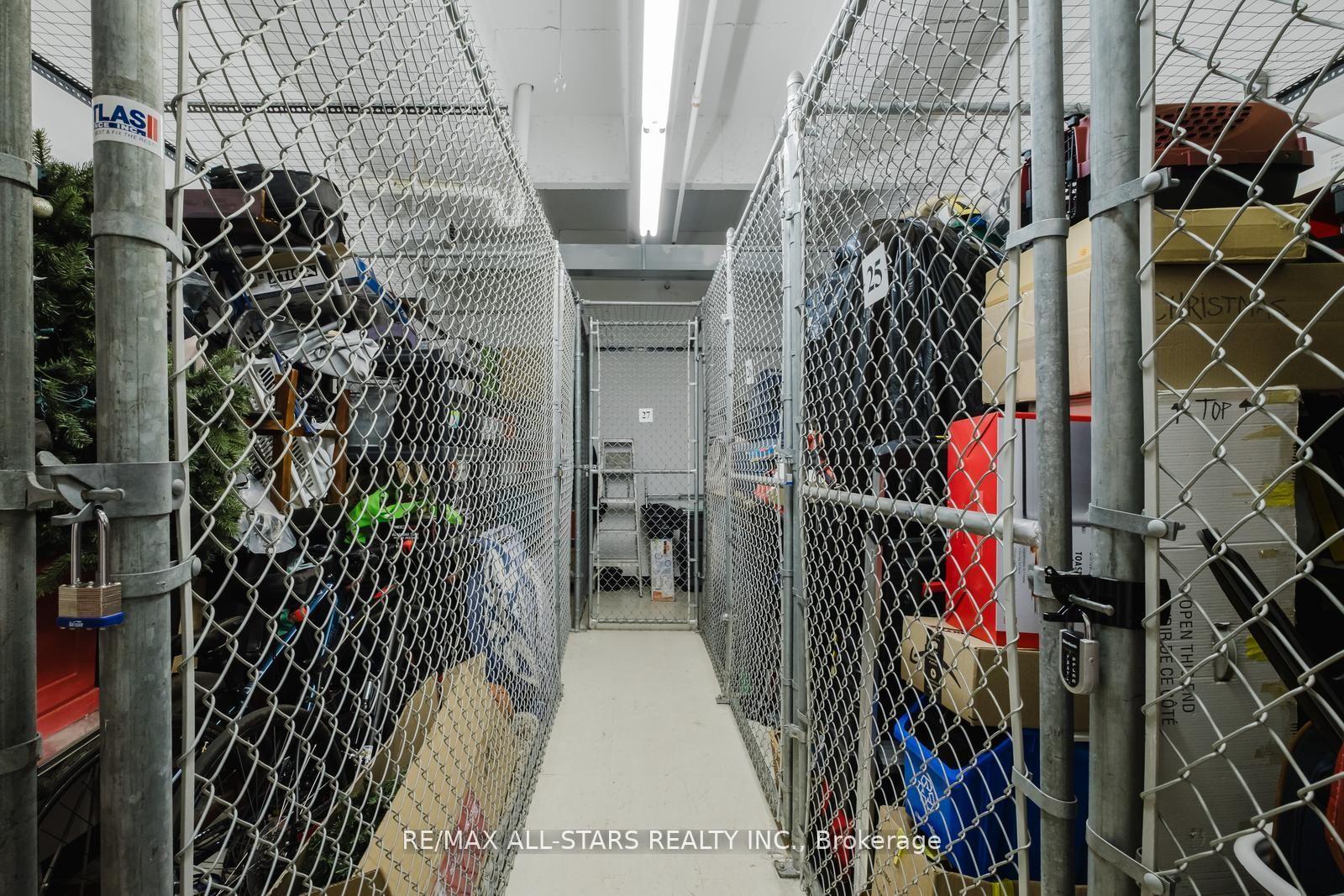 Photo 18 of Unit 303, 1 Leaside Park Drive, Toronto, Thorncliffe Park — HOMEH