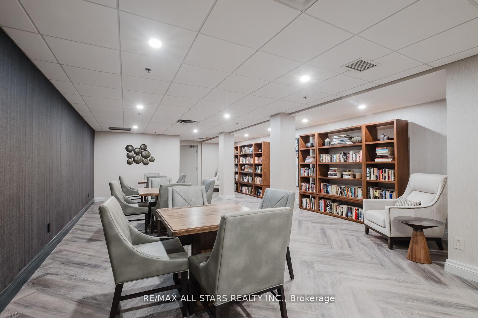 Photo 19 of Unit 303, 1 Leaside Park Drive, Toronto, Thorncliffe Park — HOMEH
