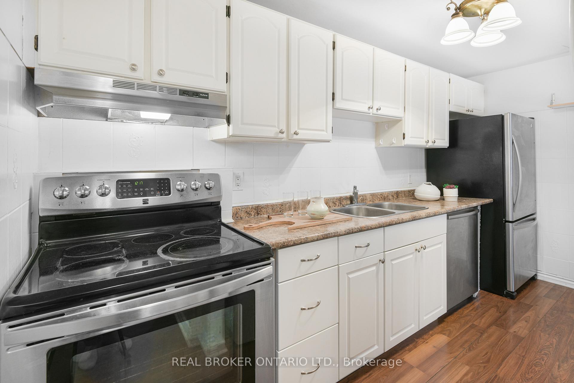 Photo 12 of Unit Th24, 1666 Queen Street E, Toronto, Woodbine Corridor — HOMEH