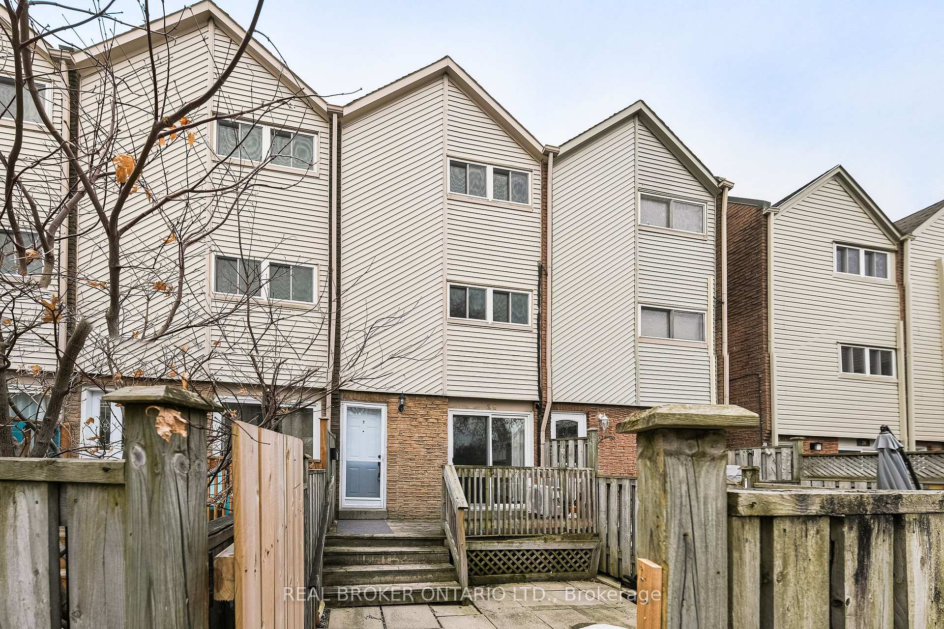Photo 22 of Unit Th24, 1666 Queen Street E, Toronto, Woodbine Corridor — HOMEH