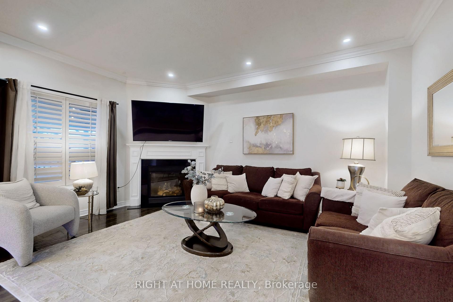 Photo 15 of 78 Middlecote Drive, Ajax, Northeast Ajax — HOMEH