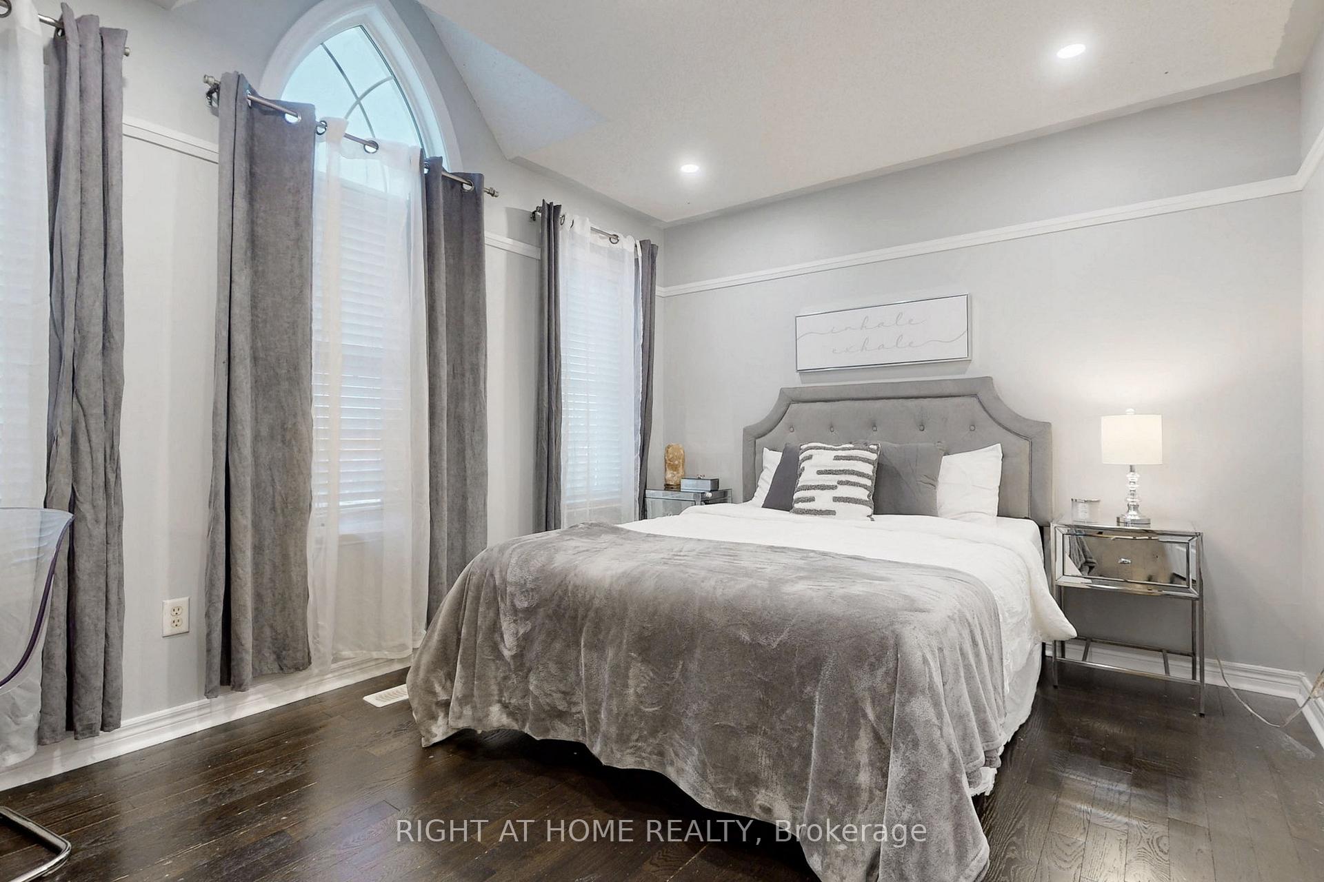 Photo 37 of 78 Middlecote Drive, Ajax, Northeast Ajax — HOMEH