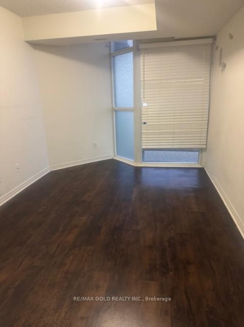 Photo 5 of Unit 707, 9 George Street N, Brampton, Downtown Brampton — HOMEH
