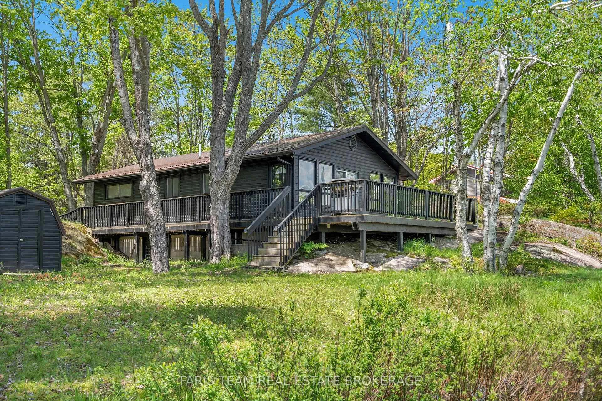Photo 3 of 1010 Sanderson Road, Gravenhurst, Morrison — HOMEH