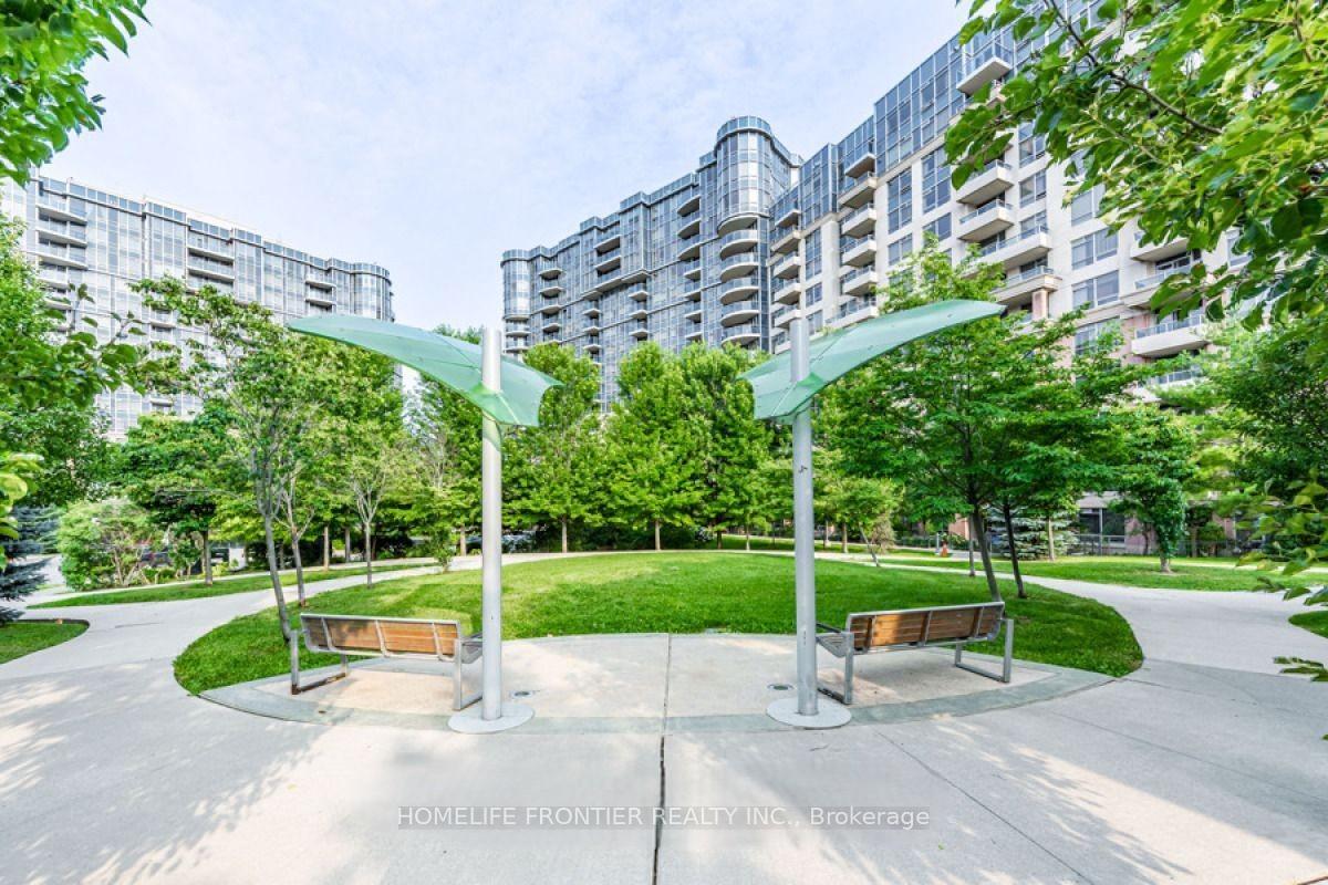 Photo 2 of Unit 826, 33 Cox Boulevard, Markham, Unionville — HOMEH
