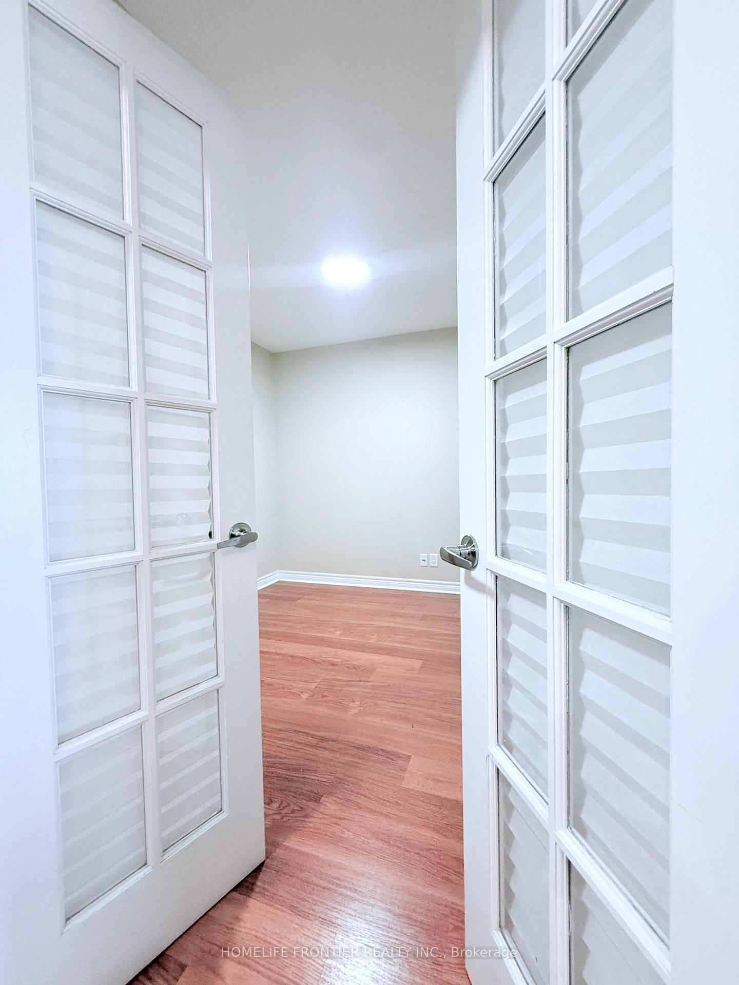 Photo 8 of Unit 826, 33 Cox Boulevard, Markham, Unionville — HOMEH