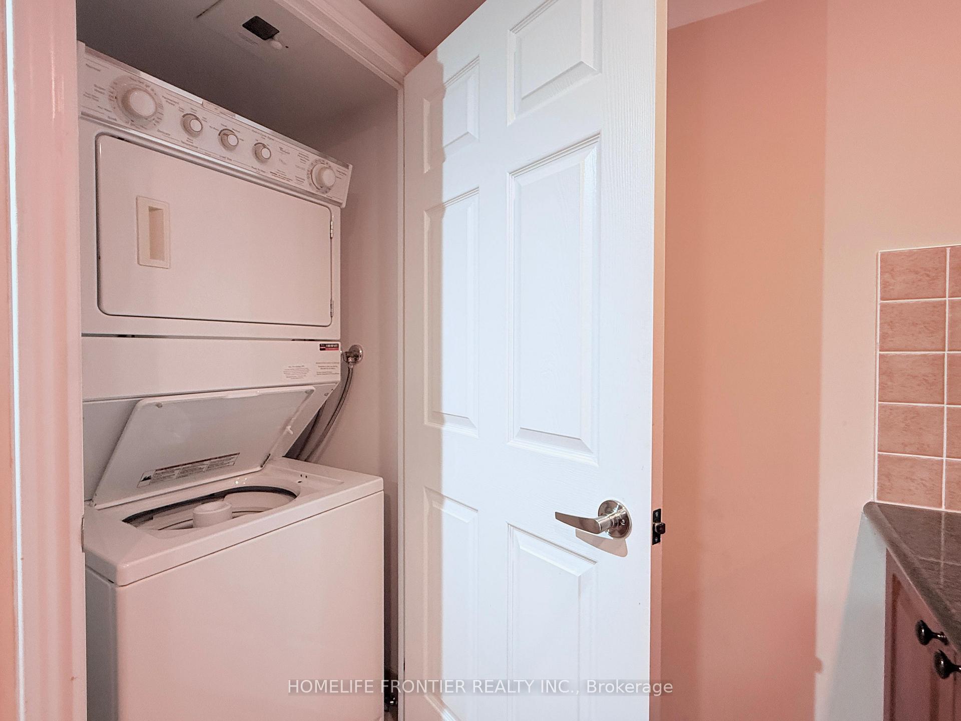 Photo 11 of Unit 826, 33 Cox Boulevard, Markham, Unionville — HOMEH
