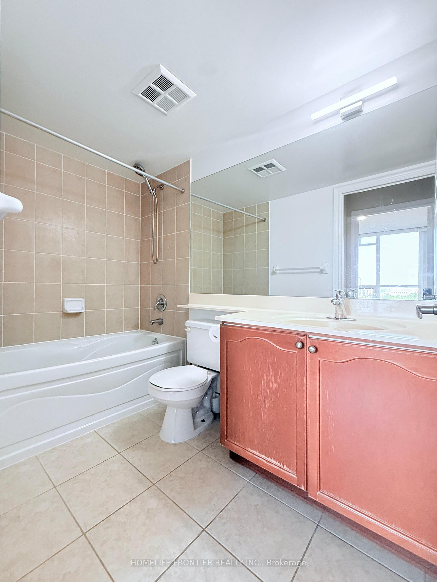 Photo 15 of Unit 826, 33 Cox Boulevard, Markham, Unionville — HOMEH