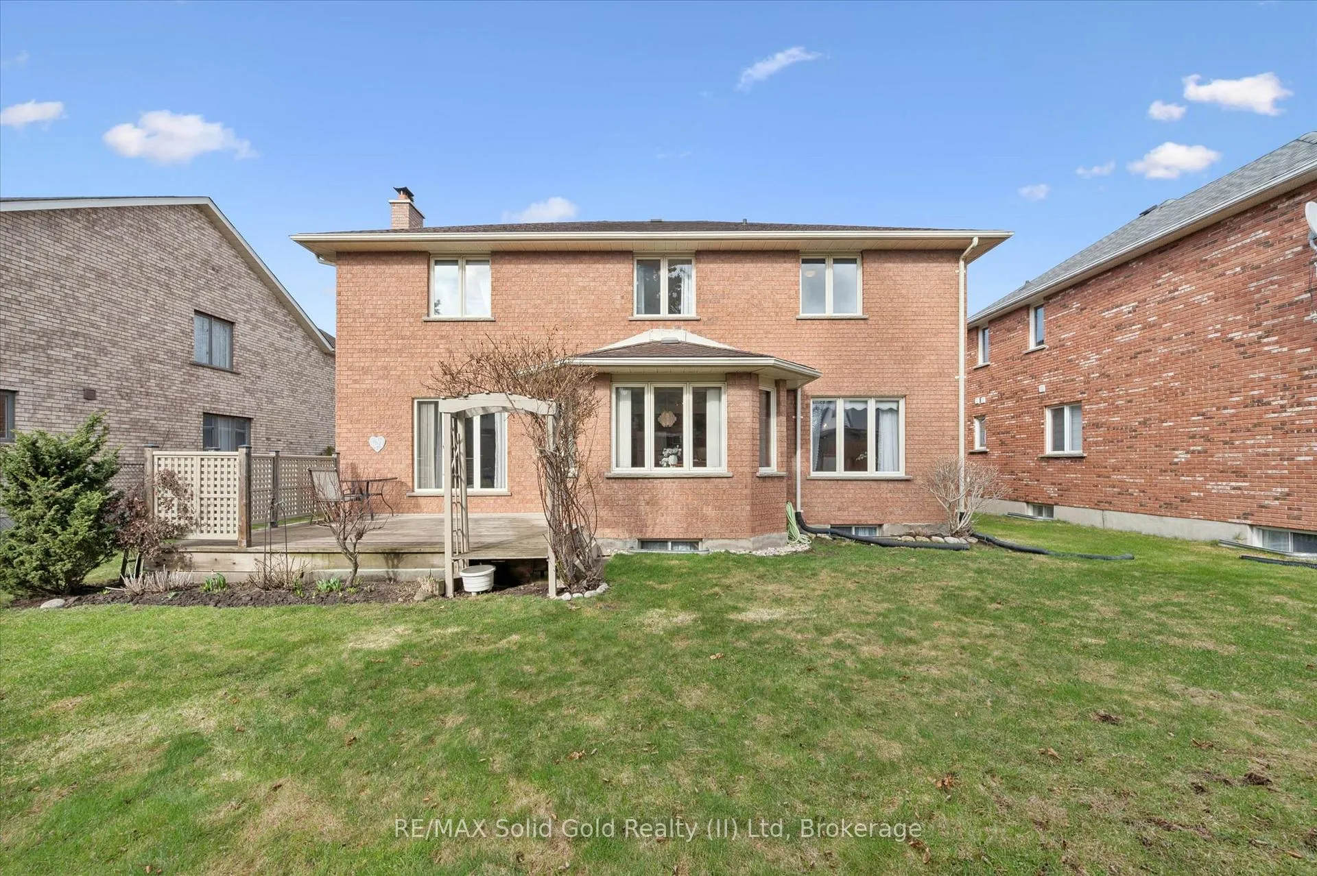 Photo 41 of 605 Stonebury Crescent, Waterloo — HOMEH
