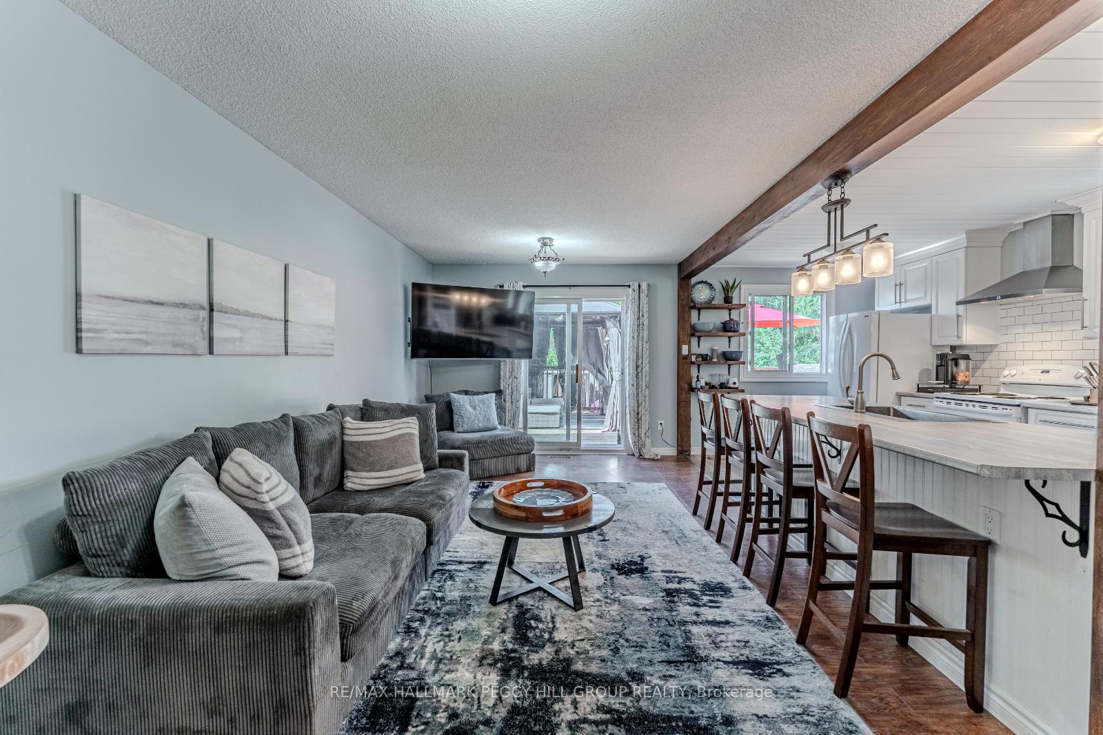 Photo 3 of 56 Janice Drive, Barrie, Sunnidale — HOMEH