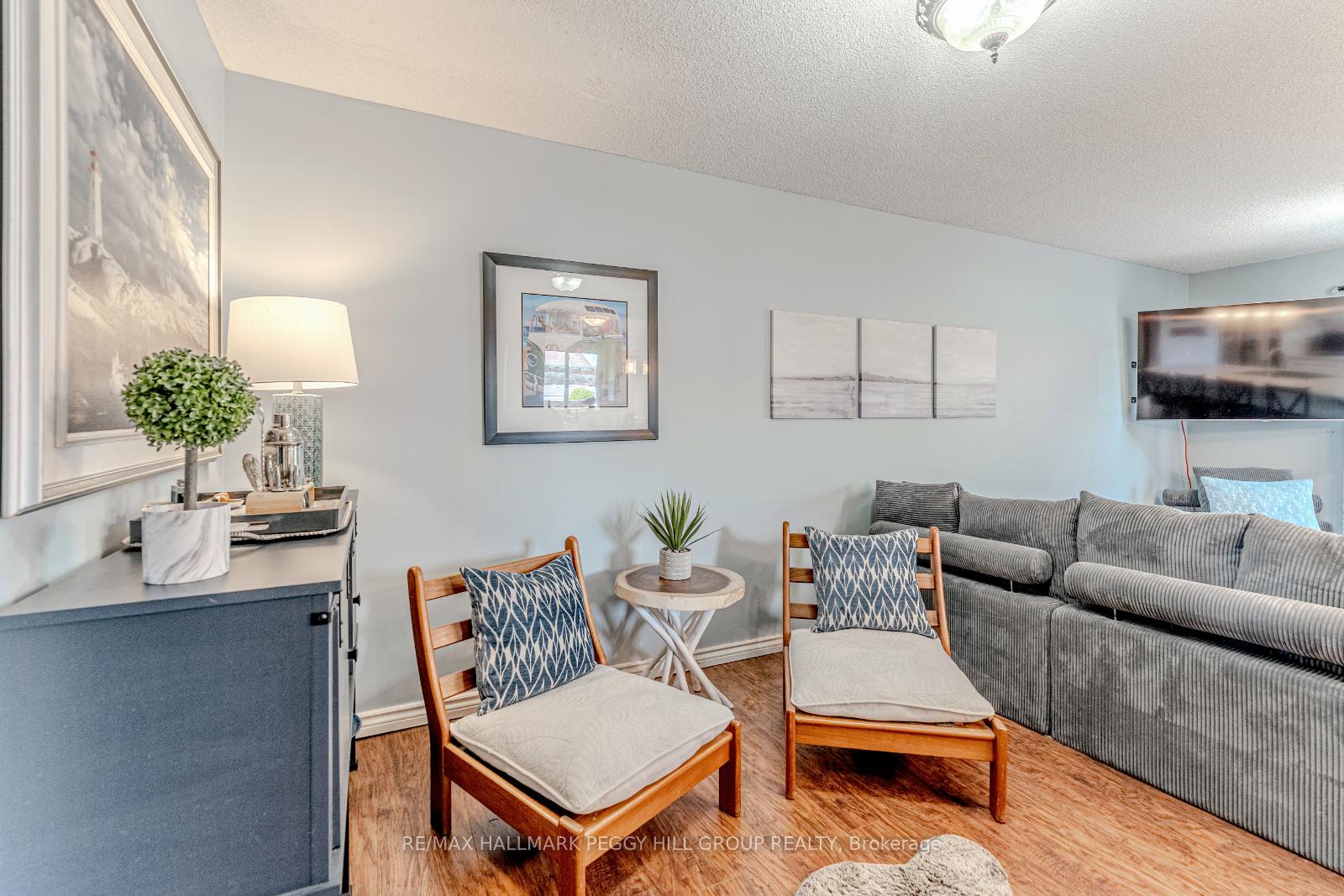 Photo 10 of 56 Janice Drive, Barrie, Sunnidale — HOMEH