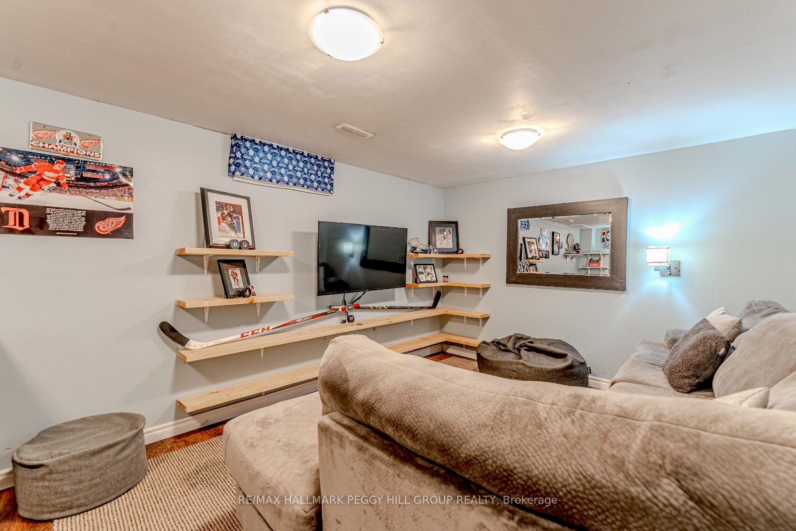 Photo 15 of 56 Janice Drive, Barrie, Sunnidale — HOMEH