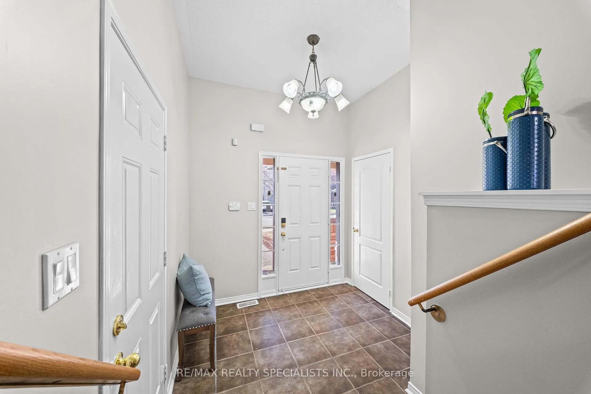 Photo 6 of 54 Hollingsworth Circle, Brampton, Fletcher's Meadow — HOMEH
