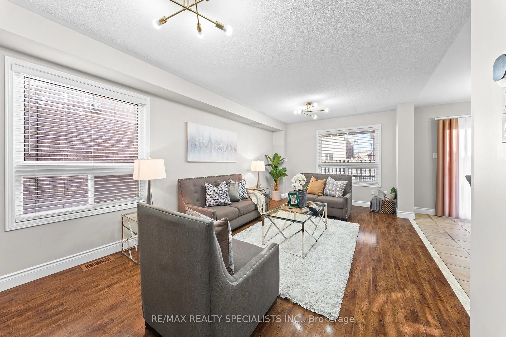 Photo 8 of 54 Hollingsworth Circle, Brampton, Fletcher's Meadow — HOMEH
