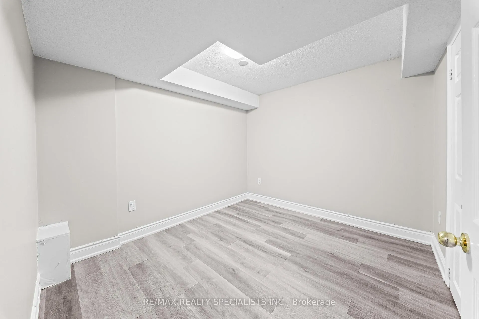 Photo 40 of 54 Hollingsworth Circle, Brampton, Fletcher's Meadow — HOMEH