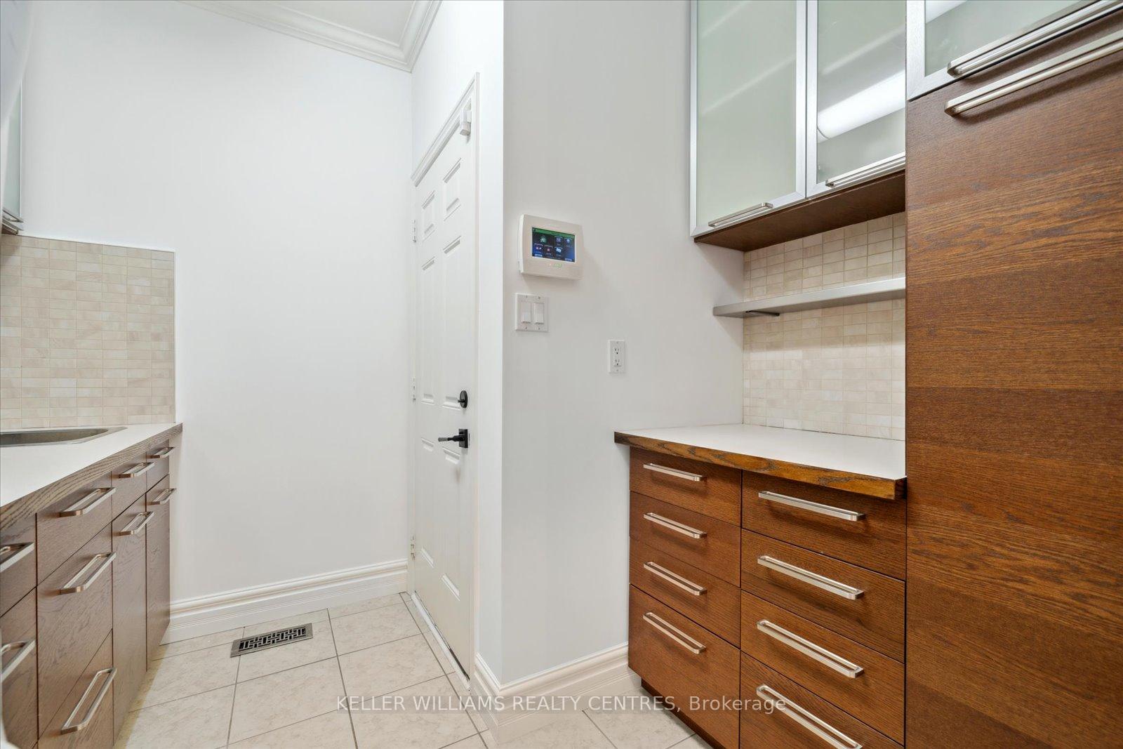 Photo 33 of 214 Tonner Crescent, Aurora, Bayview Northeast — HOMEH