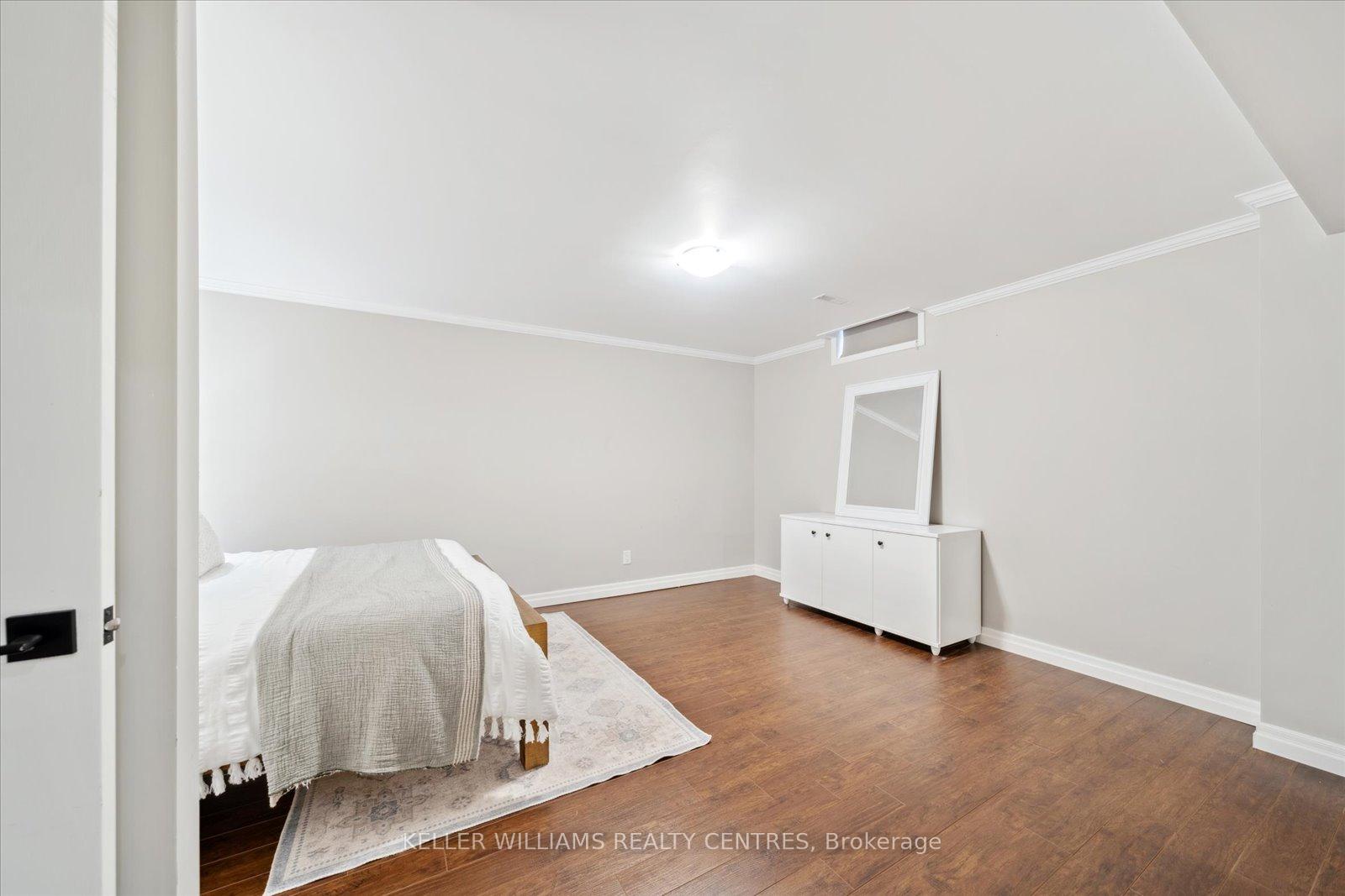 Photo 37 of 214 Tonner Crescent, Aurora, Bayview Northeast — HOMEH