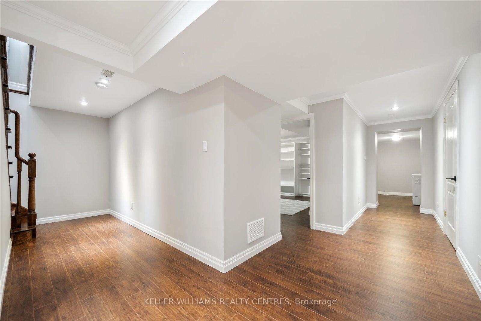 Photo 35 of 214 Tonner Crescent, Aurora, Bayview Northeast — HOMEH