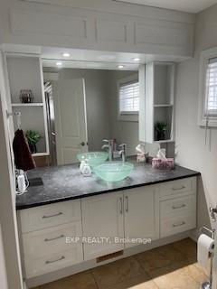 Photo 2 of 12 Dewberry Crescent, Ottawa, Barrhaven - Longfields — HOMEH