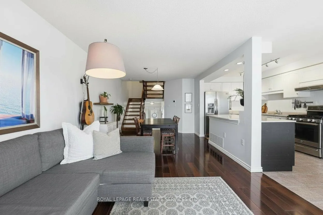 Photo 7 of Unit 5, 348 Highland Road W, Hamilton, Stoney Creek Mountain — HOMEH