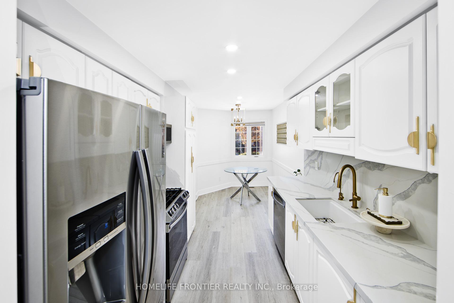 Photo 4 of 9 Lancewood Crescent, Brampton, Queen Street Corridor — HOMEH