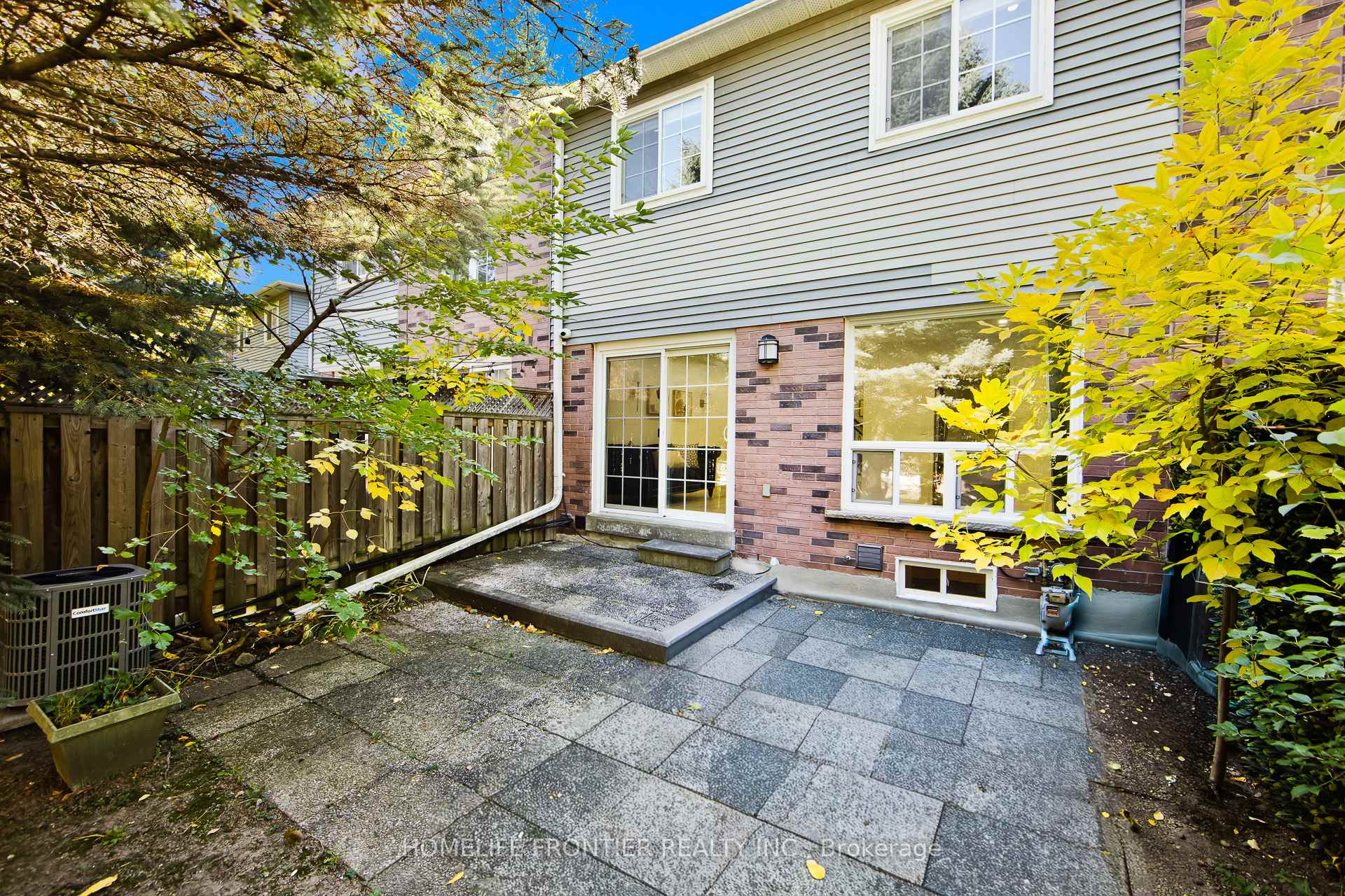 Photo 20 of 9 Lancewood Crescent, Brampton, Queen Street Corridor — HOMEH