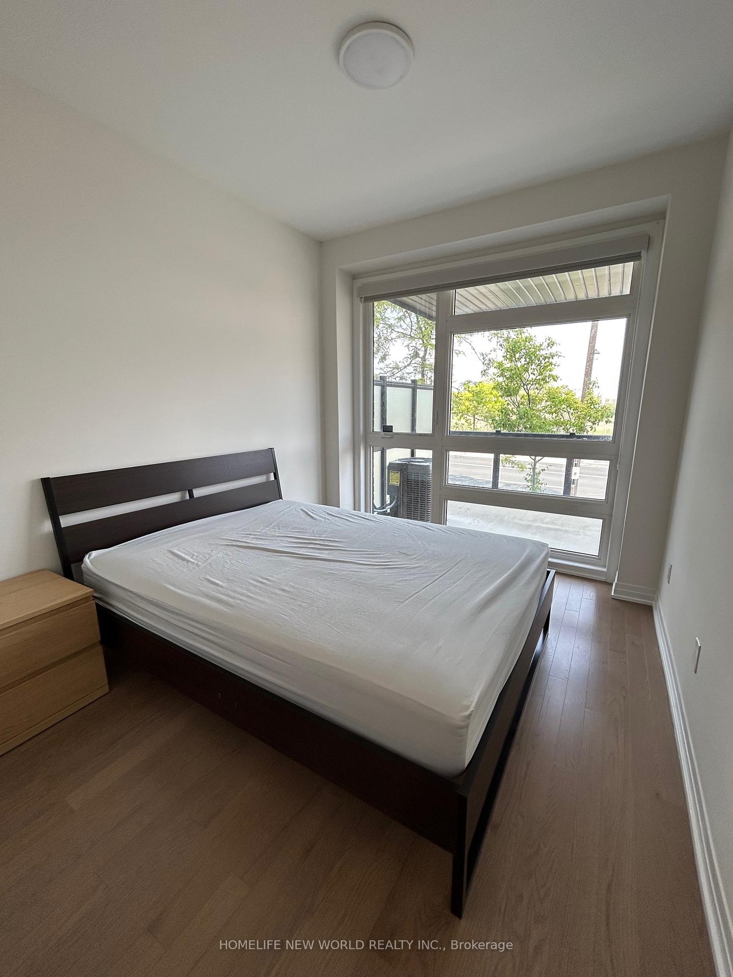 Photo 5 of Unit Main & Bsmt, 1683 Bur Oak Avenue, Markham, Wismer — HOMEH