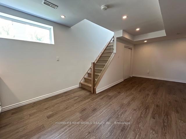 Photo 13 of Unit Main & Bsmt, 1683 Bur Oak Avenue, Markham, Wismer — HOMEH