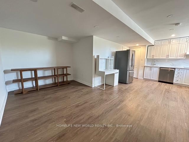 Photo 15 of Unit Main & Bsmt, 1683 Bur Oak Avenue, Markham, Wismer — HOMEH