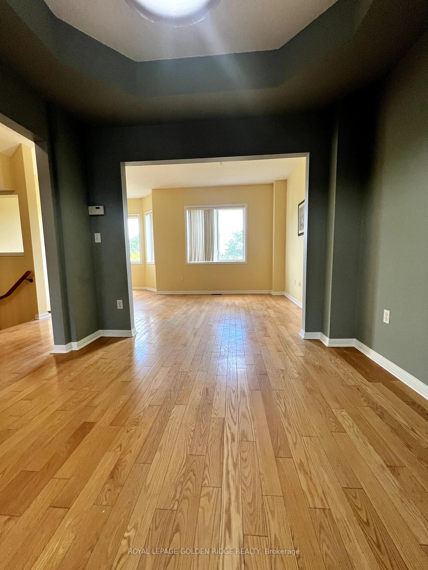 Photo 6 of 154 Town Centre Boulevard, Markham, Unionville — HOMEH