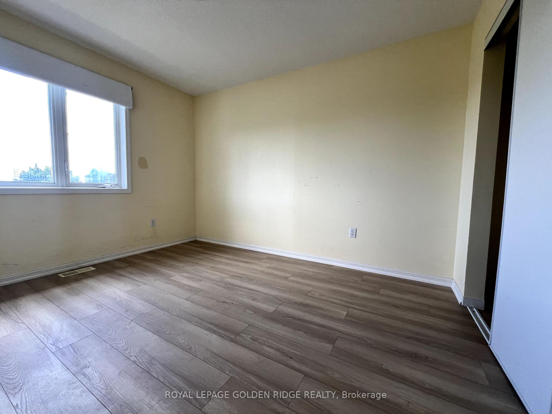 Photo 10 of 154 Town Centre Boulevard, Markham, Unionville — HOMEH