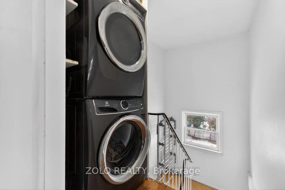 Photo 21 of 20 Bridesburg Drive, Etobicoke, Kingsview Village-The Westway — HOMEH