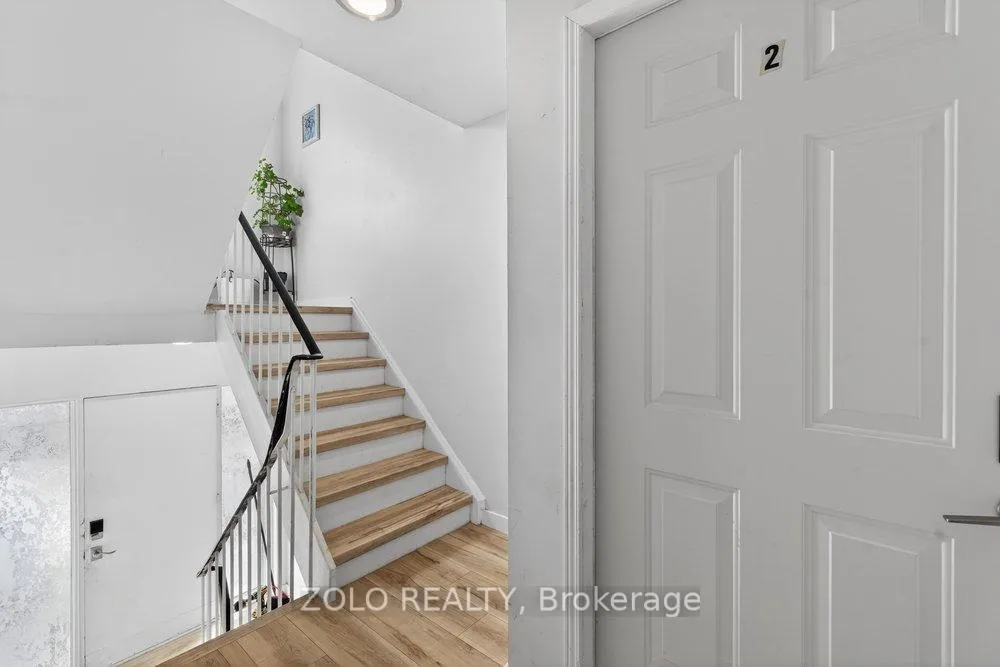 Photo 31 of 20 Bridesburg Drive, Etobicoke, Kingsview Village-The Westway — HOMEH