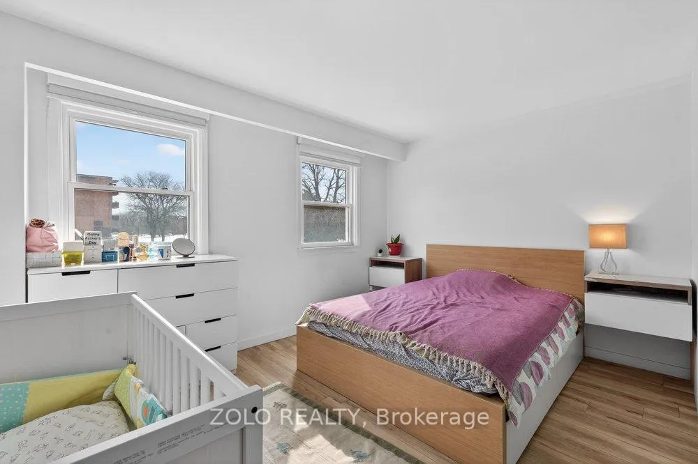 Photo 42 of 20 Bridesburg Drive, Etobicoke, Kingsview Village-The Westway — HOMEH
