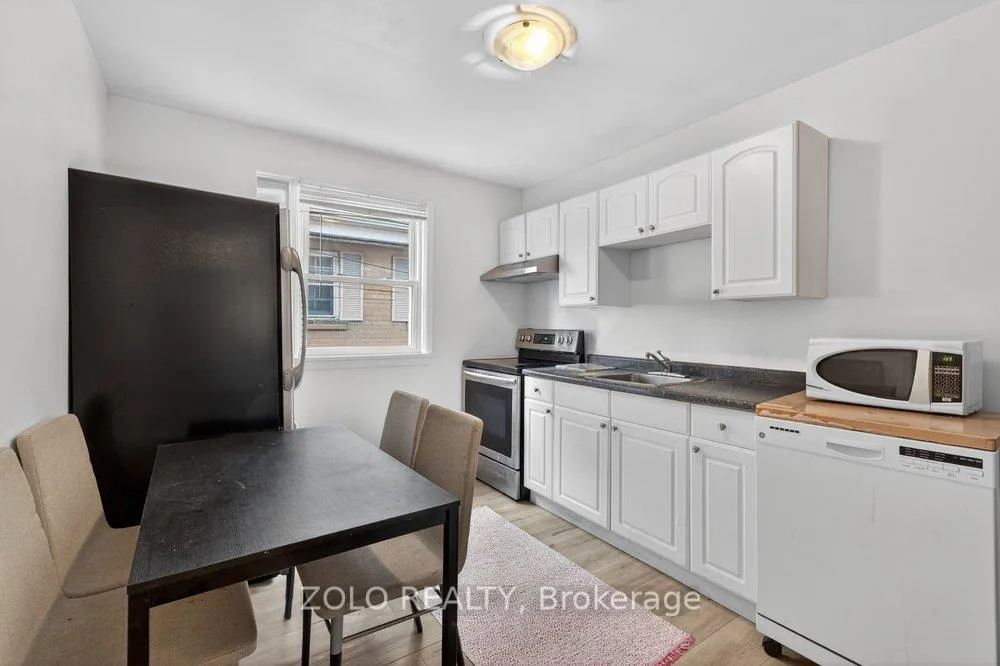 Photo 44 of 20 Bridesburg Drive, Etobicoke, Kingsview Village-The Westway — HOMEH