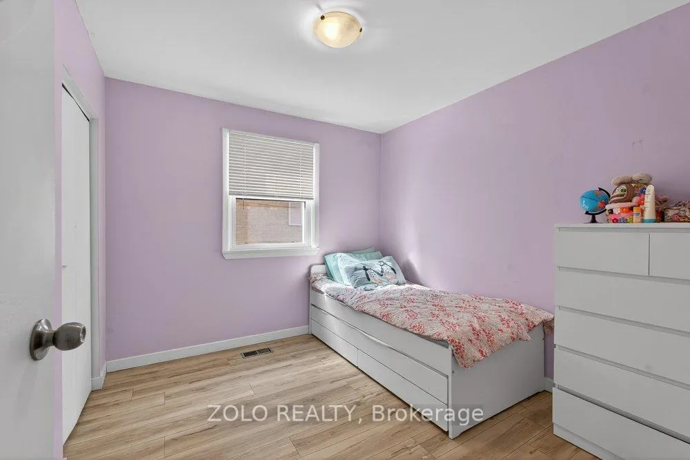 Photo 47 of 20 Bridesburg Drive, Etobicoke, Kingsview Village-The Westway — HOMEH